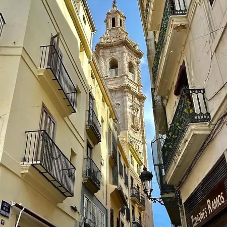 Mirador 1 Del Mercado Central - Habitacion Con Bano Privado En El Centro De La Ciudad Vella Valencia Exterior photo