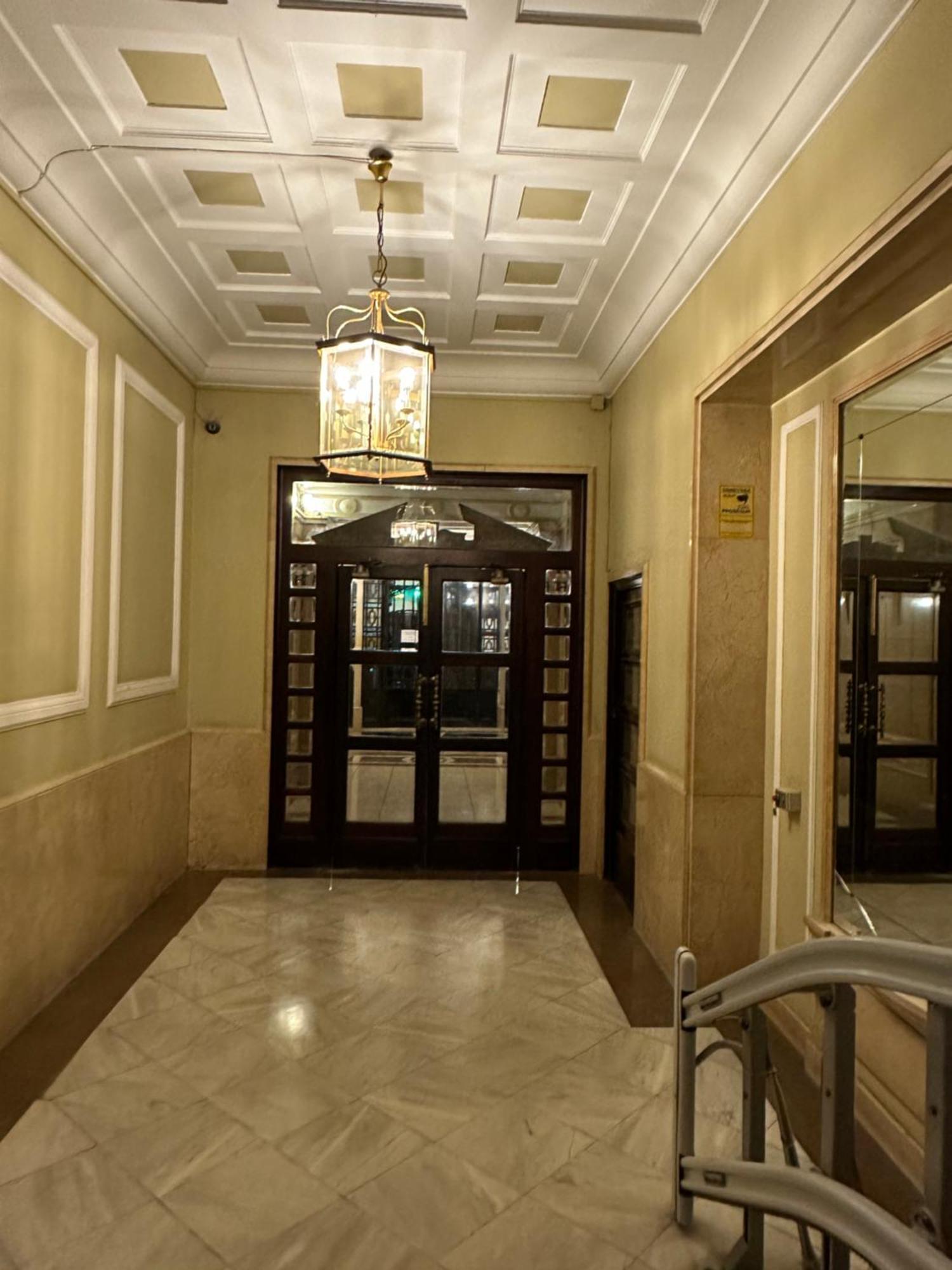 Homestay Mirador 1 Del Mercado - Con Bano Privado En El Centro De La Ciudad Vella