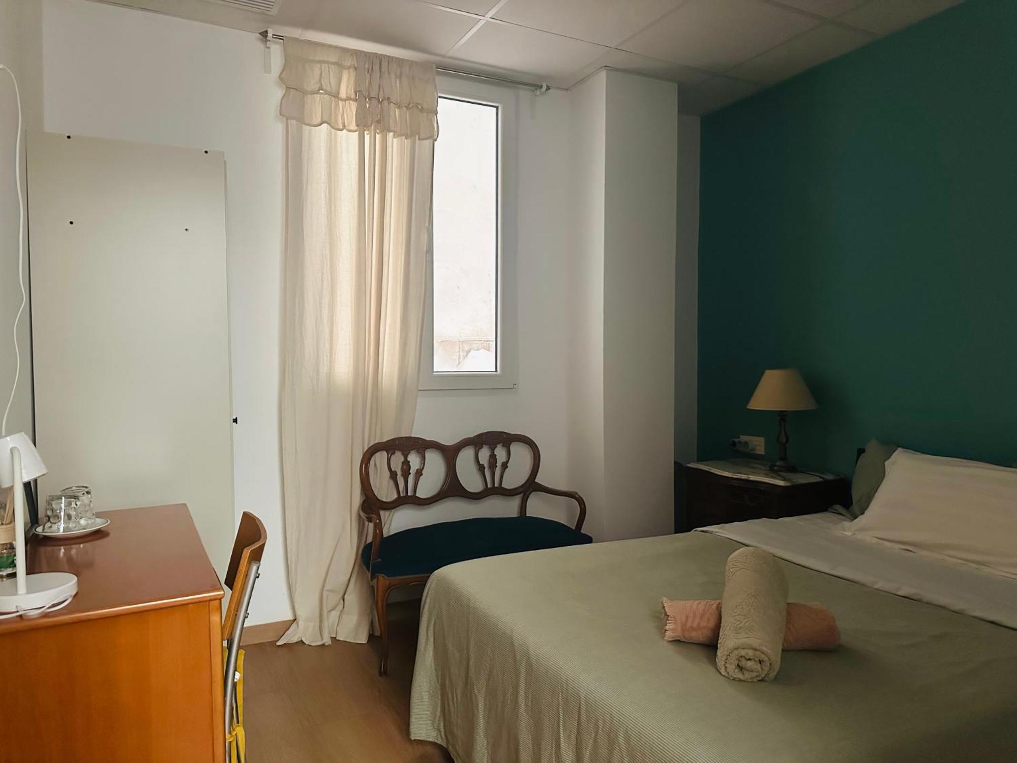 Mirador 1 Del Mercado - Con Bano Privado En El Centro De La Ciudad Vella Kwatera prywatna